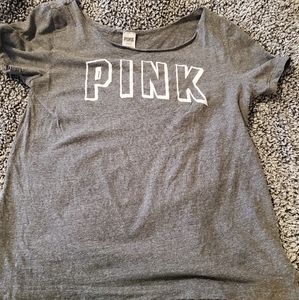 Vs pink campus tee
